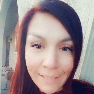 Meet your Posher, Angie